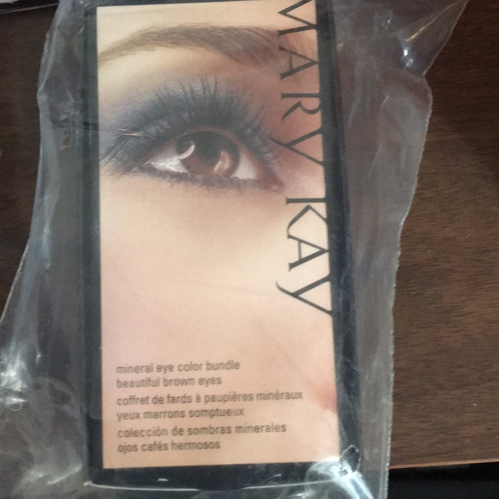 MARY KAY eye Shadow